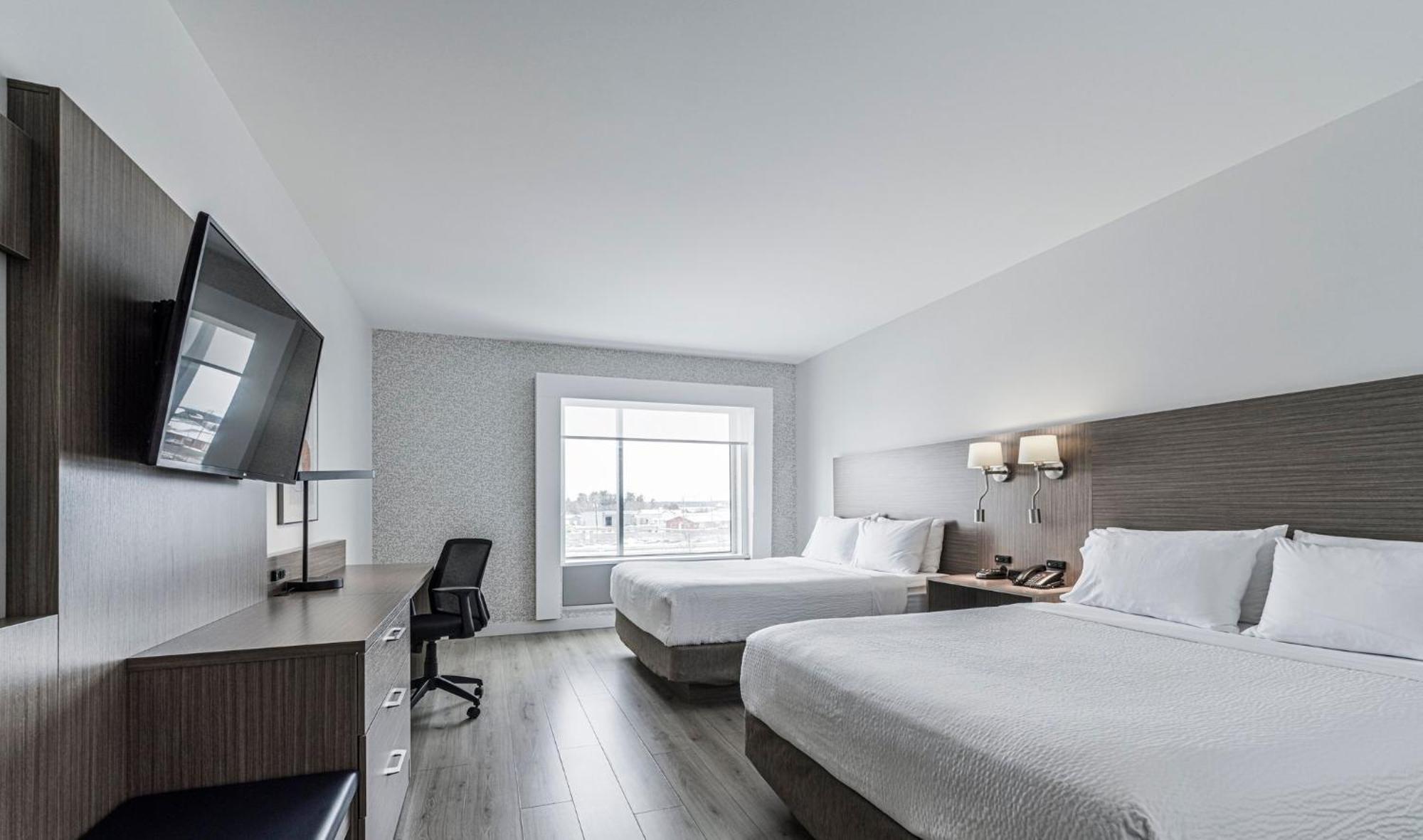 Holiday Inn Express Hotel & Suites Saint - Hyacinthe By Ihg エクステリア 写真