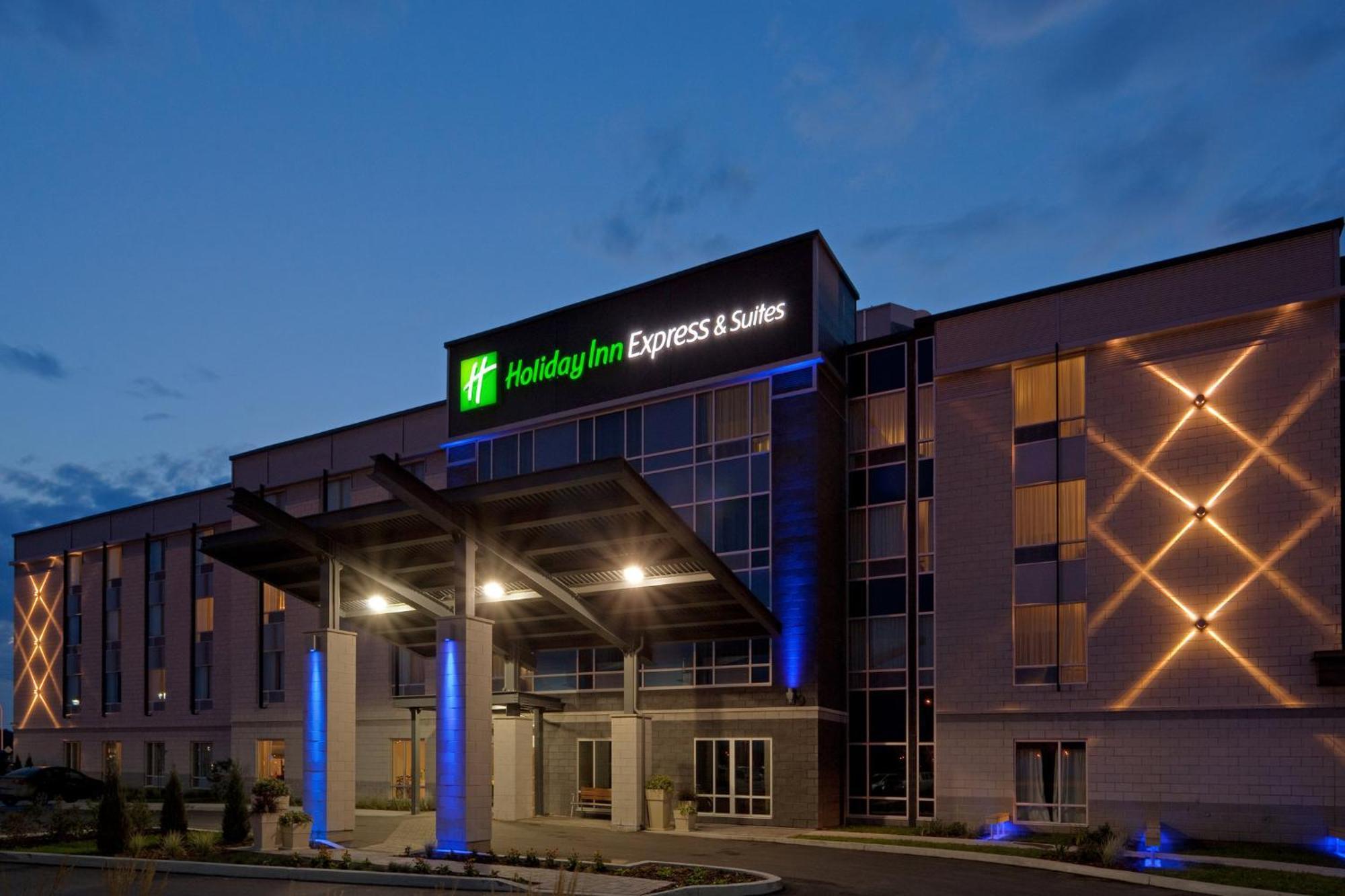 Holiday Inn Express Hotel & Suites Saint - Hyacinthe By Ihg エクステリア 写真